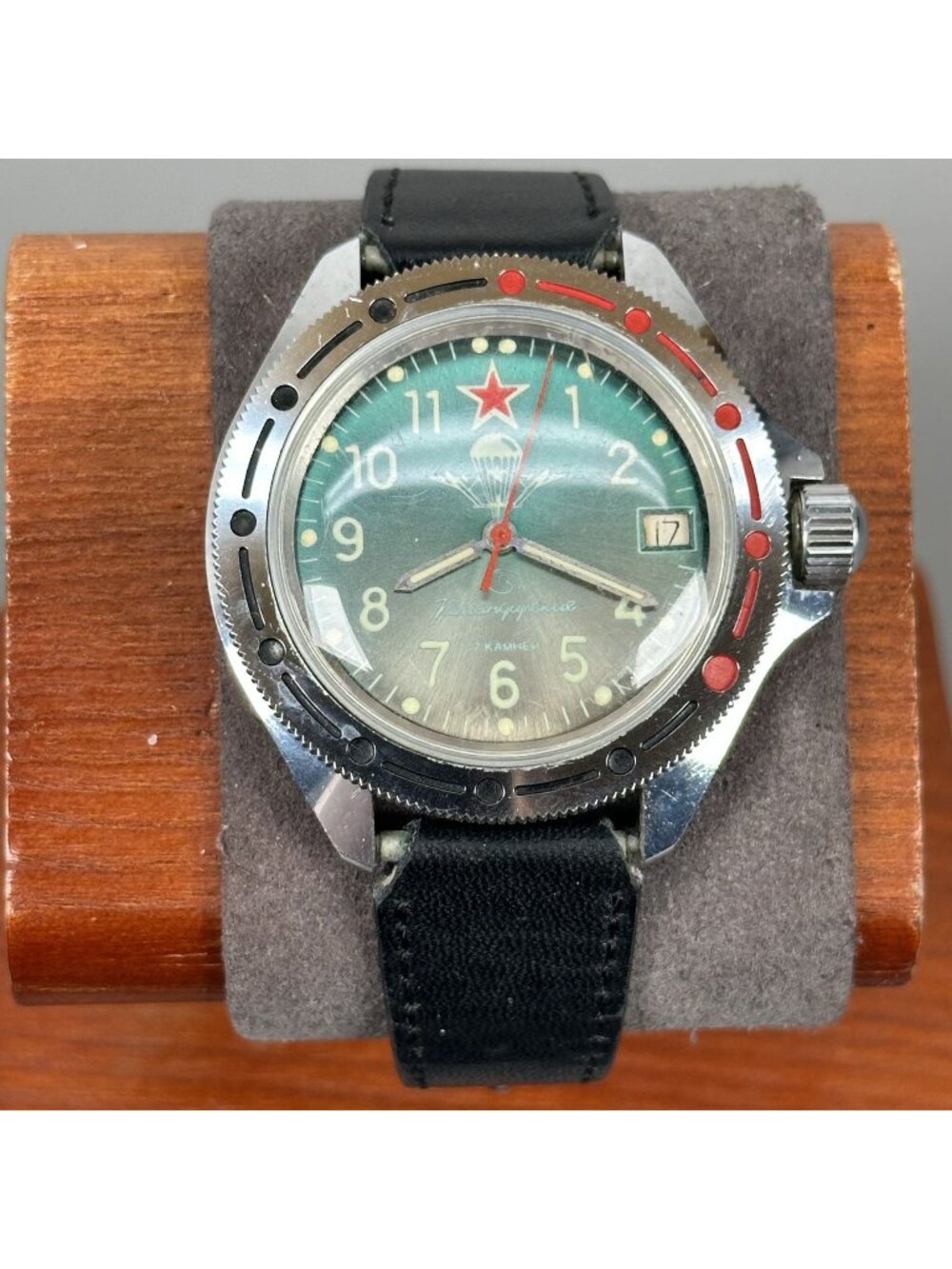Vintage Vostok Komandirskie Paratrooper Watch Green Dial Mechanical 17 Jewels‎